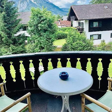 Gaestehaus Hohe Tannen Guest house 3*