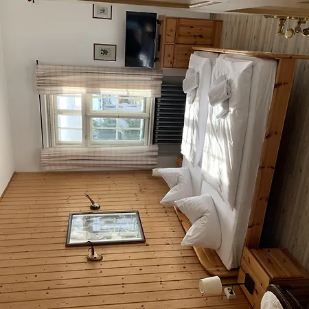 Gaestehaus Hohe Tannen 3*