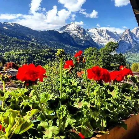 Gaestehaus Hohe Tannen 3*