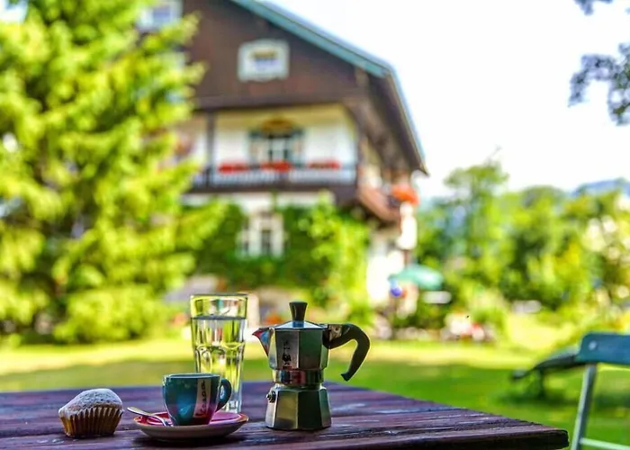 Gaestehaus Hohe Tannen 3*