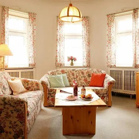 Gaestehaus Hohe Tannen Guest house