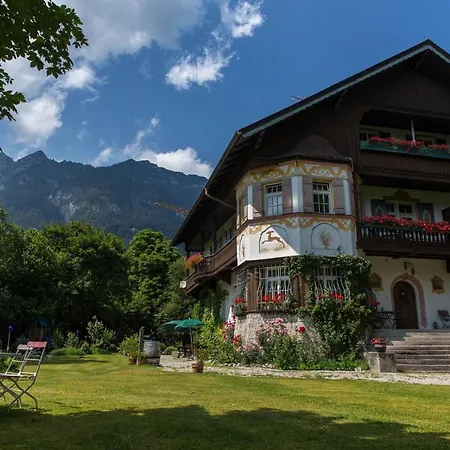 Gaestehaus Hohe Tannen 3* Garmisch-Partenkirchen