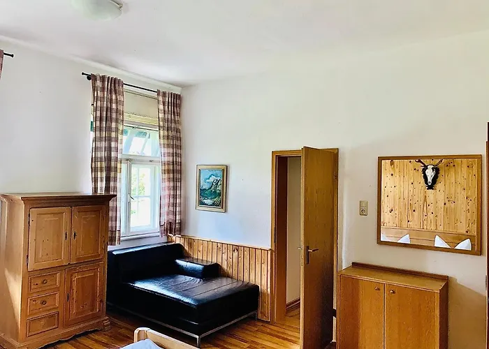 Gaestehaus Hohe Tannen Pensión 3*