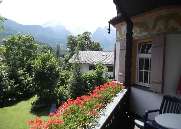 Gaestehaus Hohe Tannen Pensión 3*